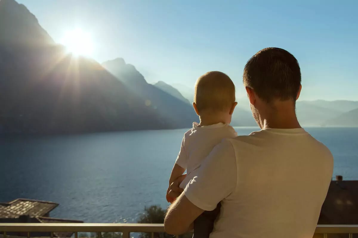 father-child-scenery-n