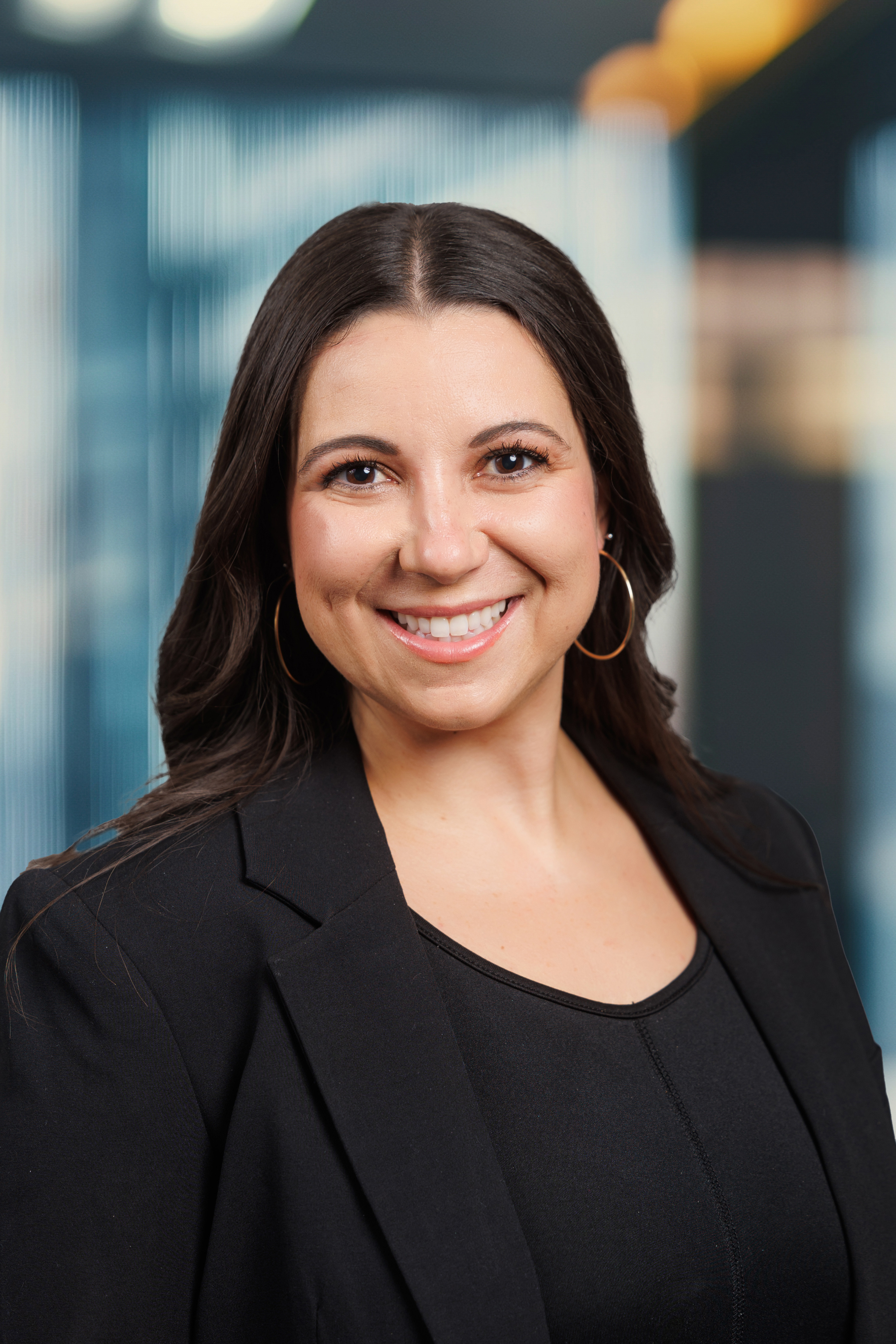 Vanessa Gomez_detailed